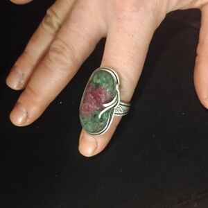 Handcrafted Elegant Ruby SOICITE Silver and Green Stone Ring